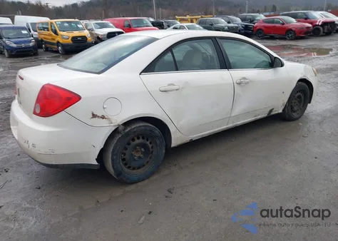 2008 Pontiac G6 Value Leader z USA, uszkodzony, nr VIN 1G2ZF57B184152839